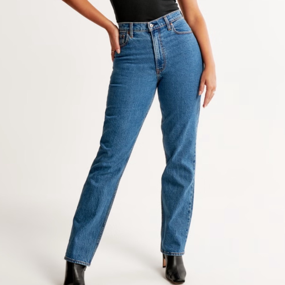 Curve Love Ultra High Rise 90s Straight Jean